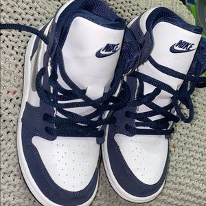 Midnight navy Jordan 1s